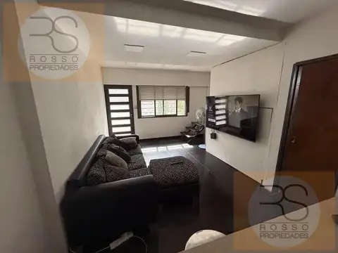 Depto Tipo Casa en Venta 5 años