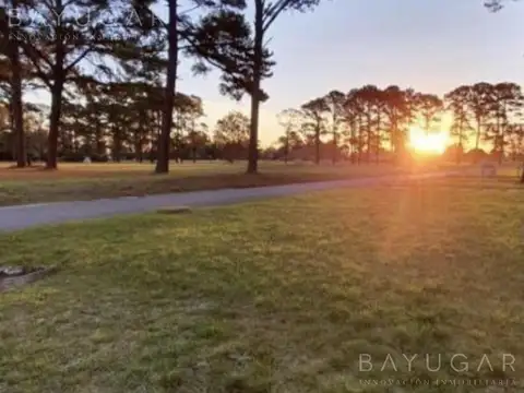 Terreno en Venta en Los Pinares Country Club, USD 44.000