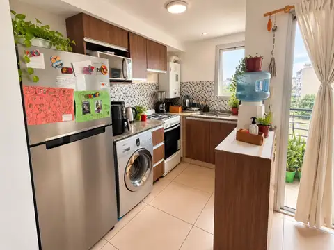 Departamento en Alquiler en Caseros, $ 620.000
