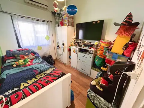 Depto Tipo Casa en Venta en Munro, USD 99.000