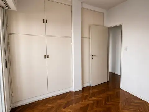 Departamento en Alquiler en Balvanera, $ 900.000