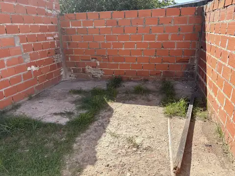 2 LOCALES EN ALQUILER