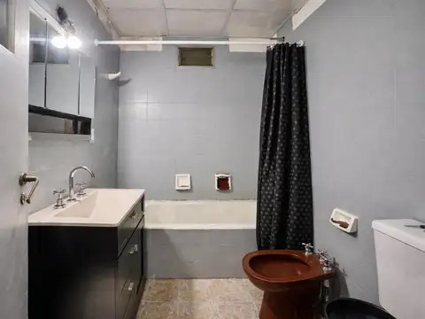 Departamento 4 ambientes con 3 baños