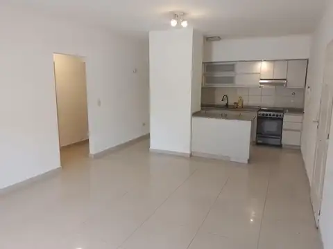 Departamento en alquiler - Monte Castro