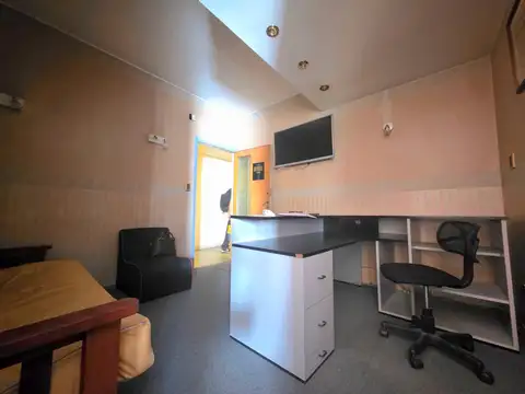 Oficina en Alquiler 50 años