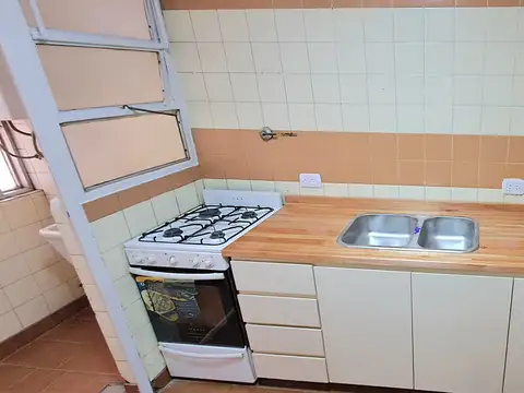 Departamento en Alquiler en San Cristóbal, $ 700.000