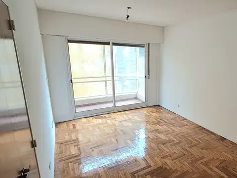 DEPARTAMENTO 3 AMBIENTES CONTRAFRENTE BALCON ESTADO IMPECABLE