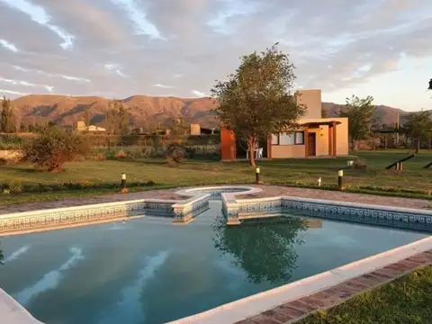VENTA 4 CABAÑAS EQUIPADAS VILLA GIARDINO CÓRDOBA