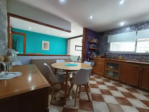 VENTA | PERMUTA - Casa 3 dormitorios con piscina y parrillero - Los Troncos, Funes. APTO CRÉDITO