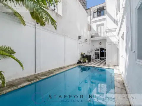 Alquiler casa en Belgrano, 8 ambientes, pileta, terraza, parrilla