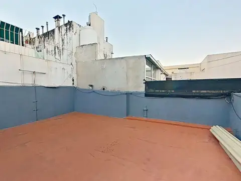 Depto Tipo Casa 3 ambientes con 3 baños