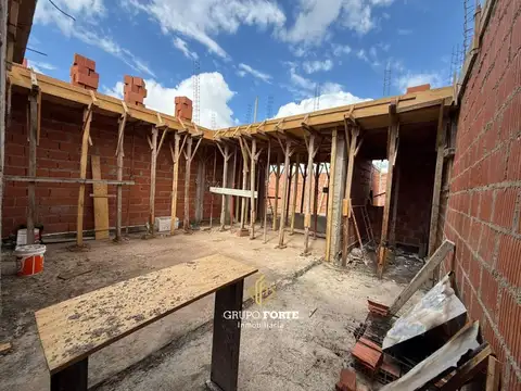 Casa en Venta en Brisas De Manantiales, USD 80.000