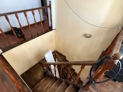 Armenia 1700, Piso 1