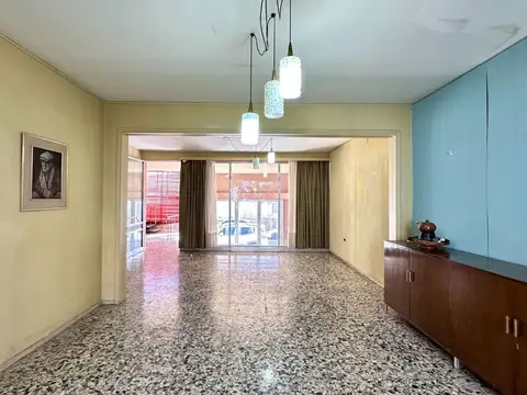 Depto Tipo Casa en Venta de 8 ambientes