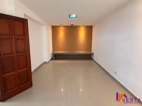 Casa en Alquiler de 4 dormitorios