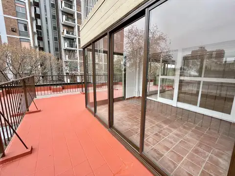 Departamento en Alquiler con 1 cocheras