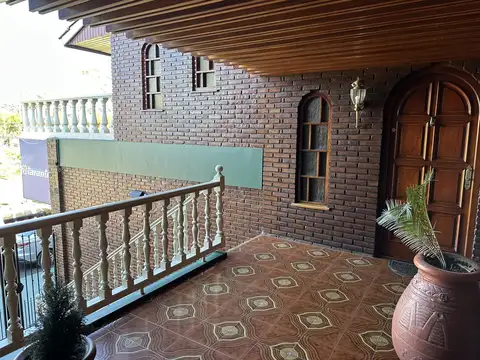Depto Tipo Casa en Venta 40 años