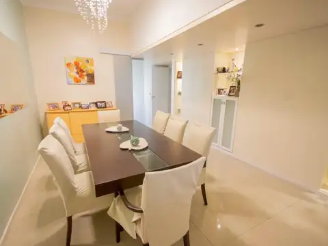 Casa 4 ambientes con 3 baños