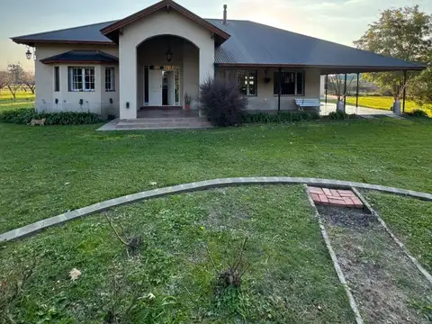 Quinta en Venta en Mercedes, USD 250.000