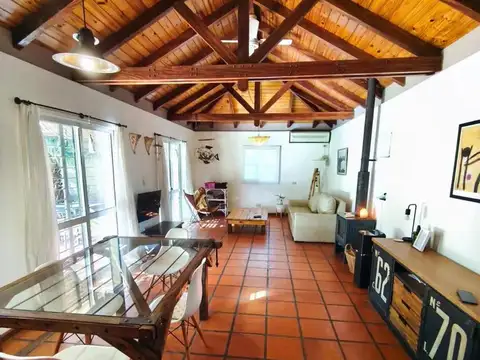 Rita de Ibarlucea  al 4800