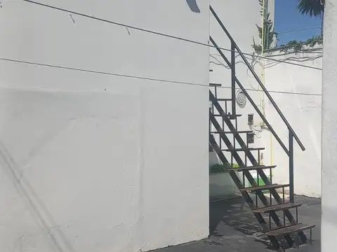 Depto Tipo Casa en Venta de 4 ambientes