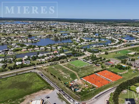 Lote en venta a la laguna El Cantó barrio  Puerto