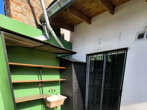 Departamento en Alquiler en Lanus Este, $ 600.000