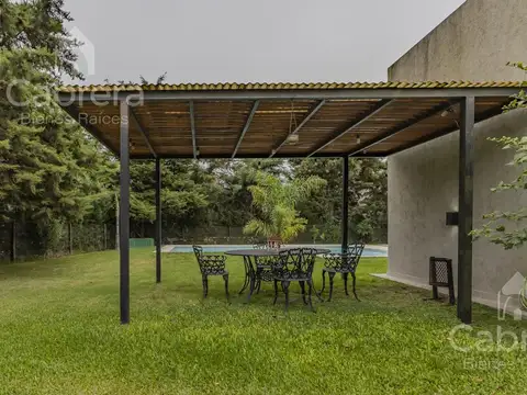 Casa en Venta en Countries y Barrios Cerrados en Berazategui, USD 232.000