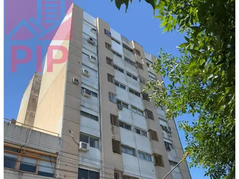 OFICINA DE 4 AMBIENTES EN ALQUILER 