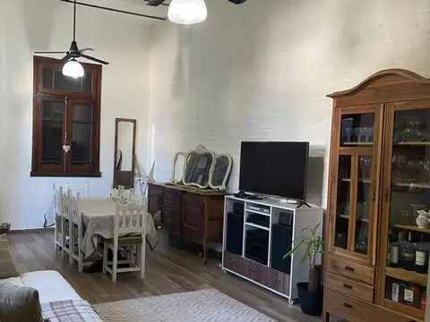VENTA CASA 4 AMBIENTES EN VILLA DEL PARQUE