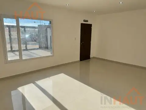 Depto Tipo Casa en Venta de 5 ambientes