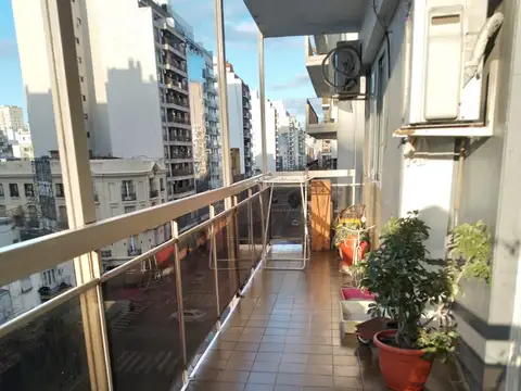 Avenida Córdoba 3400, Piso 6
