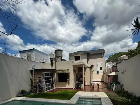 Chalet  en Remedios de Escalada
