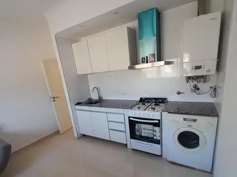 Ituzaingo 3900, Piso 1