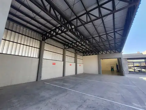Local en Alquiler en Coronel Dorrego, $ 9.500.000