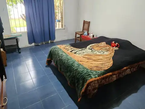 Casa 3 ambientes con 2 baños