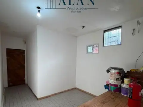 DEPOSITO 190 M2