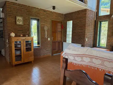 Casa 5 ambientes en venta Country La Martona