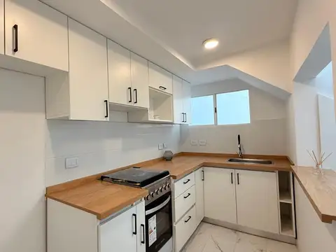 Depto Tipo Casa en Venta 60 años