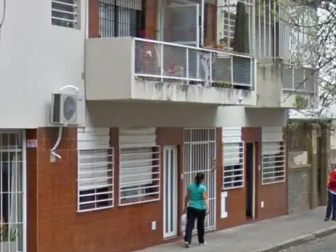 Pasaje Piñero 2600, Piso P.b
