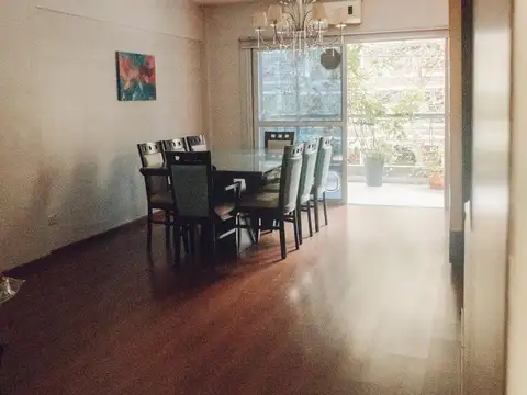 Departamento 4 ambientes con 2 baños