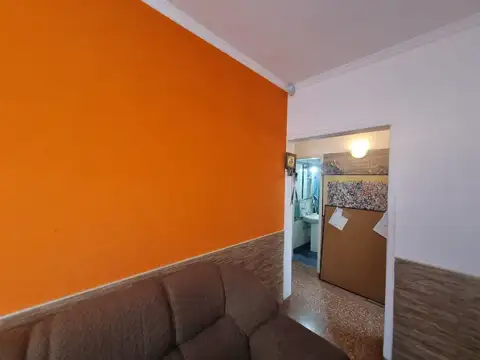 Depto Tipo Casa 4 ambientes con 1 baño