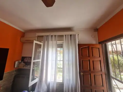 Depto Tipo Casa en Venta 45 años