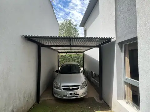 Depto Tipo Casa 4 ambientes con 1 baño