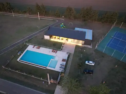 Terreno en Venta 24  mts Fondo