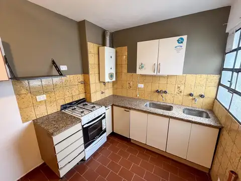 Departamento en Alquiler 40 años