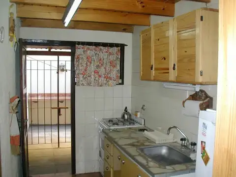 Depto Tipo Casa 4 ambientes con 1 baño