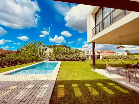 Casa en venta o alquiler con muebles en La Diligencia - Pilara - Urdapilleta Propiedades