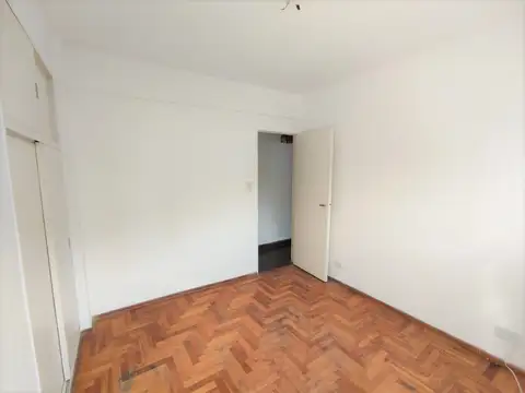 Departamento en Alquiler en Villa del Parque, $ 800.000