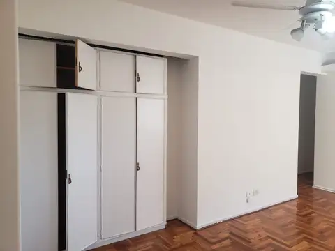 Departamento en Alquiler en Almagro, $ 600.000